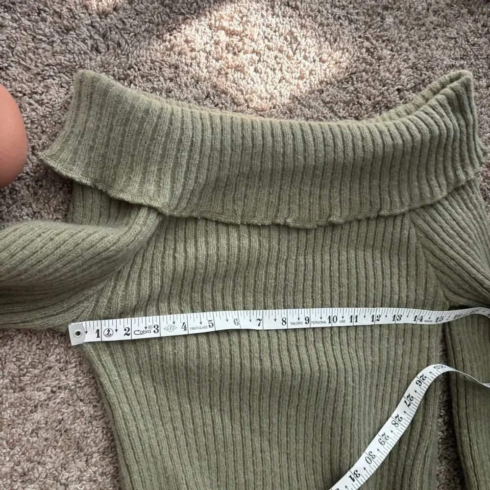 NWT By Together Off Shoulder Ribbed Knit Sweater Top m Olive Green‎ Bell Sleeve